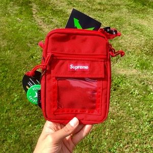 -sold on Instagram-Supreme Utility Bag Ss19